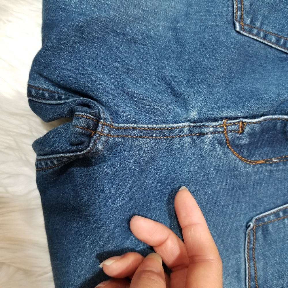 FREE PEOPLE Medium Blue Skinny jeans SIZE W27, With Pockets. - Picture 16 of 17